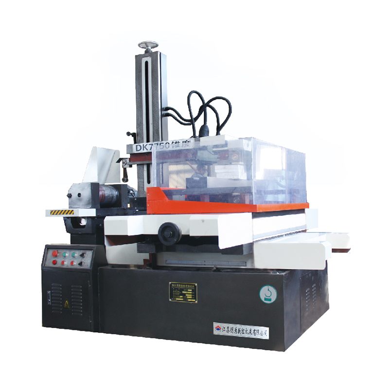 DK7750 Nestandardní F Model AZ HL CNC Systémový drát EDM Vysokorychlostní řezací stroj