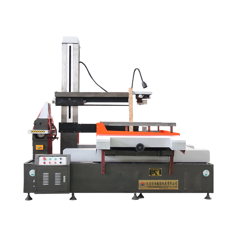 DK77100 AZ Stepper CNC Wire EDM Vysokorychlostní řezací stroj s zvedacím motorem