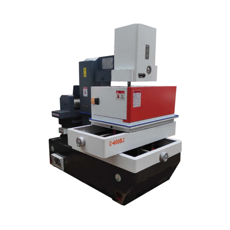 DK7740 C-typ interferenční rezistentní CNC Wire EDM středně rychlostní řezací stroj